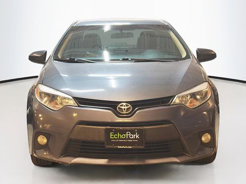 Used 2014 Toyota Corolla LE image 2