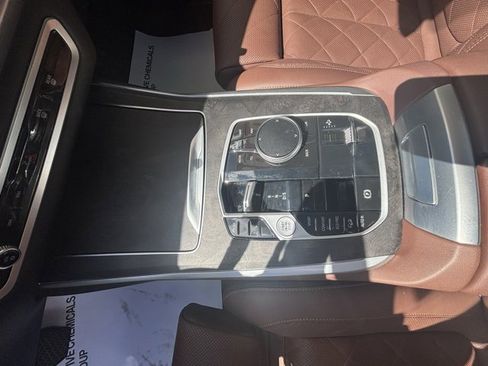 Certified 2023 BMW X7 xDrive40i w/ Premium Package image 13