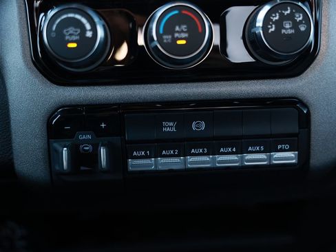 New 2026 RAM 5500 Tradesman w/ Chrome Appearance Group image 20