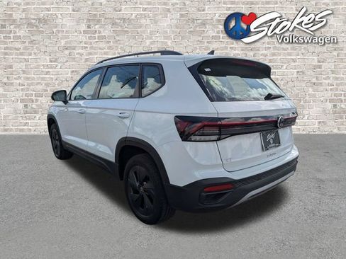 Certified 2025 Volkswagen Taos S FWD image 6