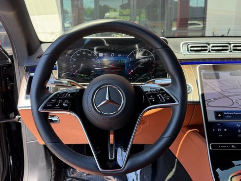 Used 2023 Mercedes-Benz S 580 4MATIC Sedan image 17