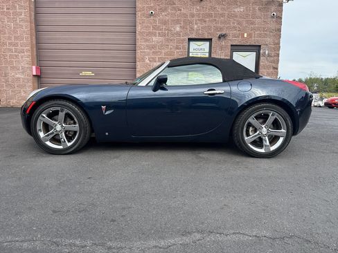 Used 2006 Pontiac Solstice Convertible w/ Premium Package RWD image 20