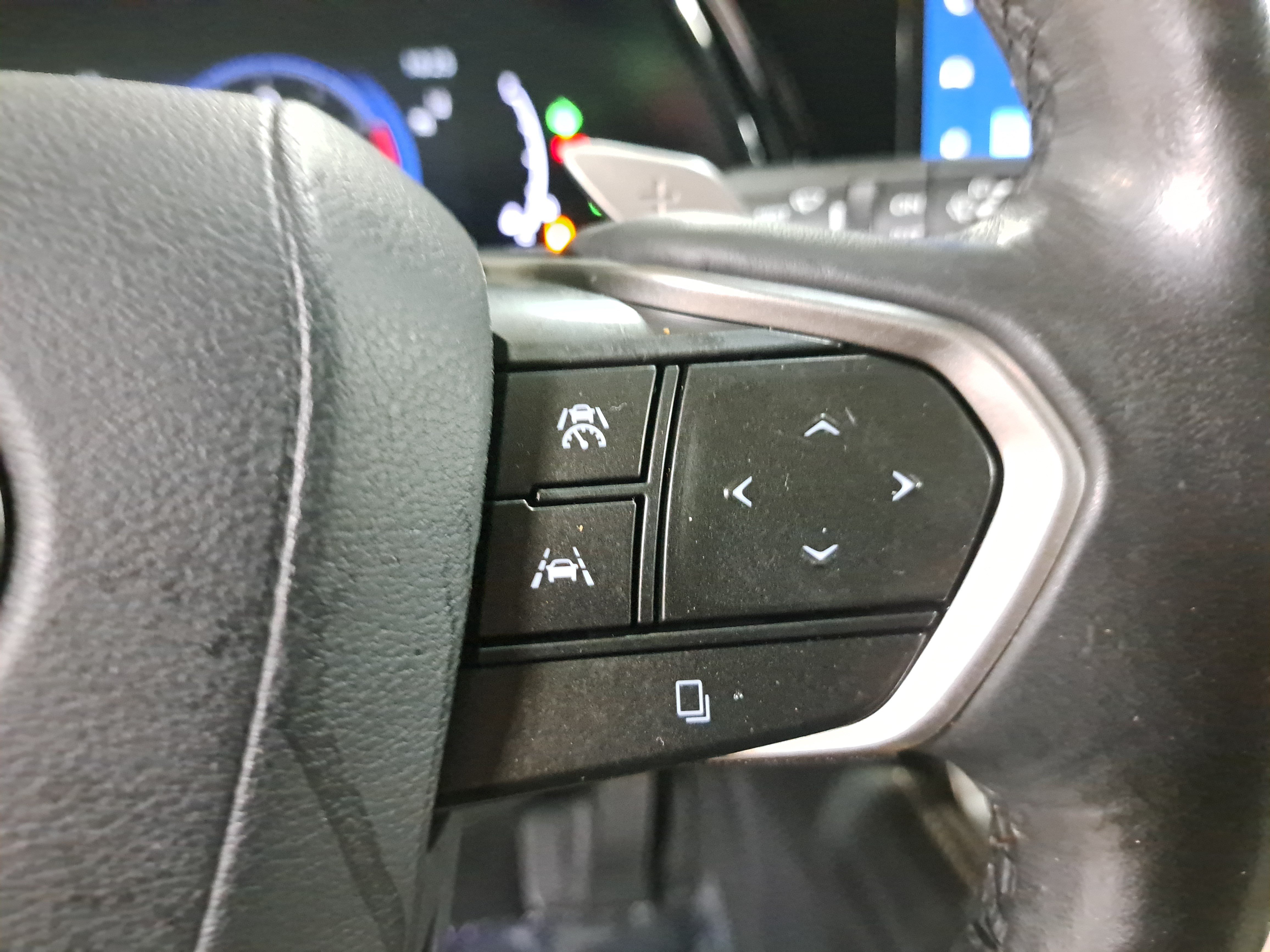 Used 2024 Lexus RX 350 FWD w/ Convenience Package image 19