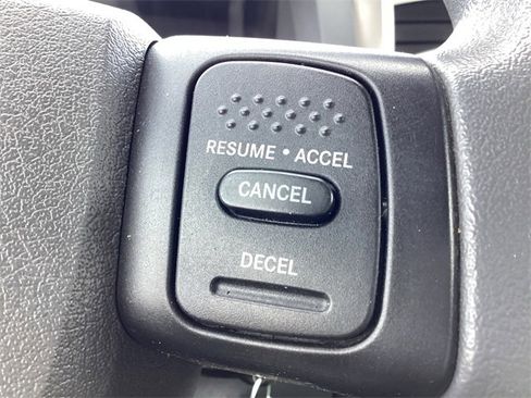 Used 2007 Dodge Ram 1500 Truck SLT image 19