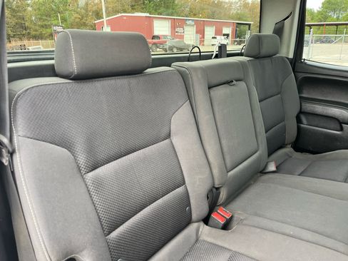 Used 2018 Chevrolet Silverado 2500 LT image 18