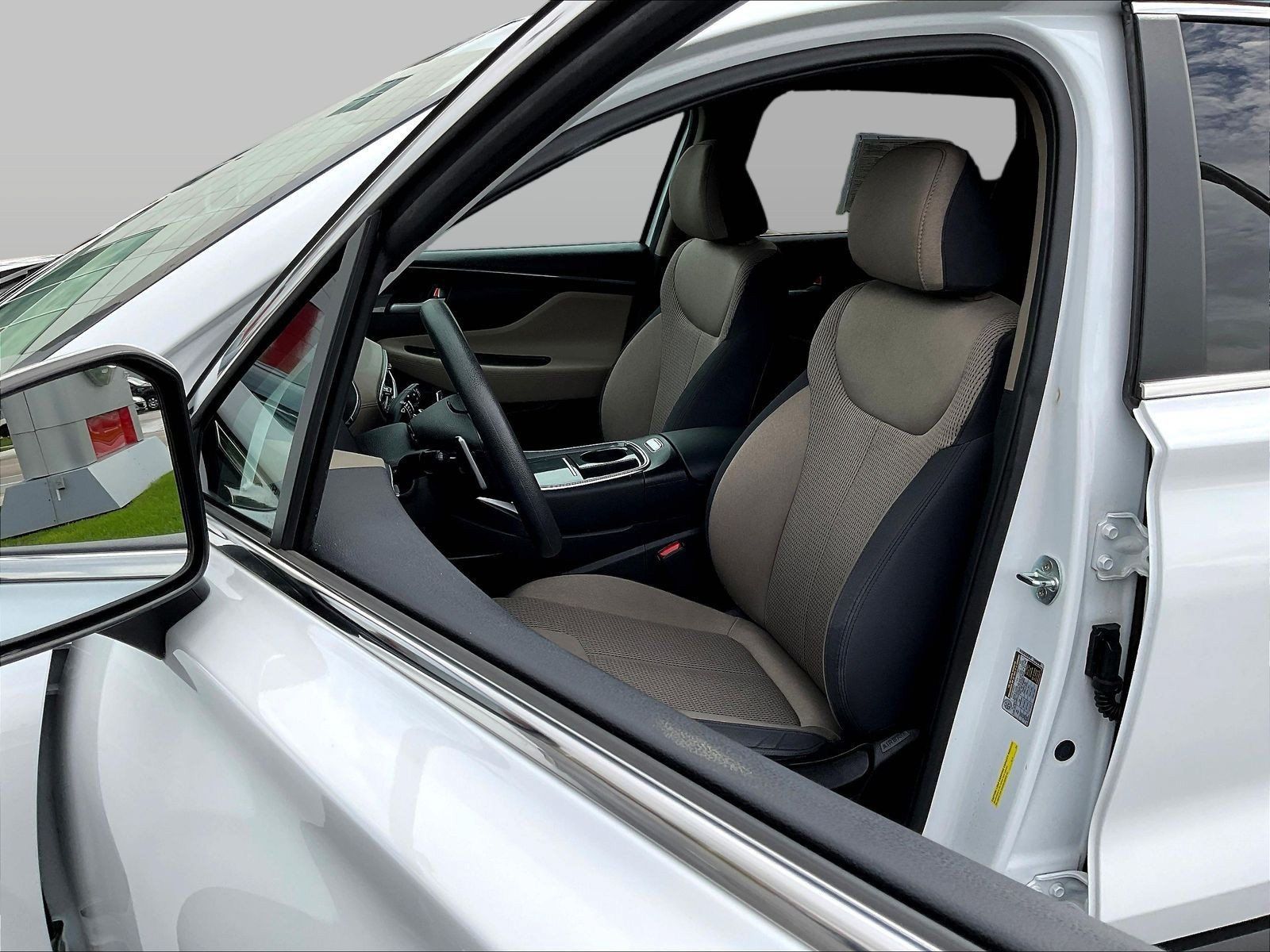 Used 2022 Hyundai Santa Fe SE AWD/4WD image 24