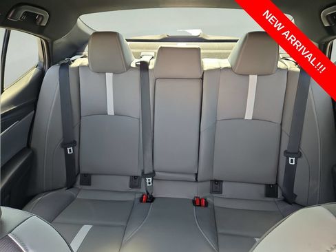 Used 2025 Toyota Camry SE AWD/4WD image 25