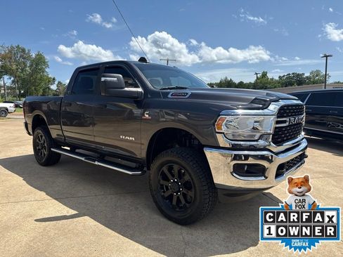 Certified 2024 RAM 2500 Big Horn AWD/4WD image 3