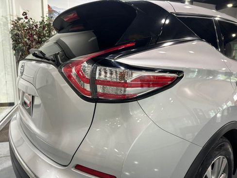 Used 2015 Nissan Murano S FWD image 31