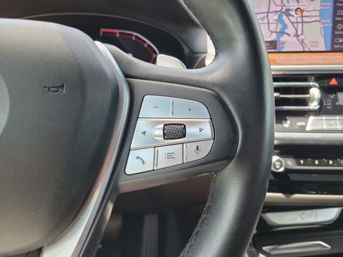 Used 2023 BMW X4 xDrive30i AWD/4WD image 22