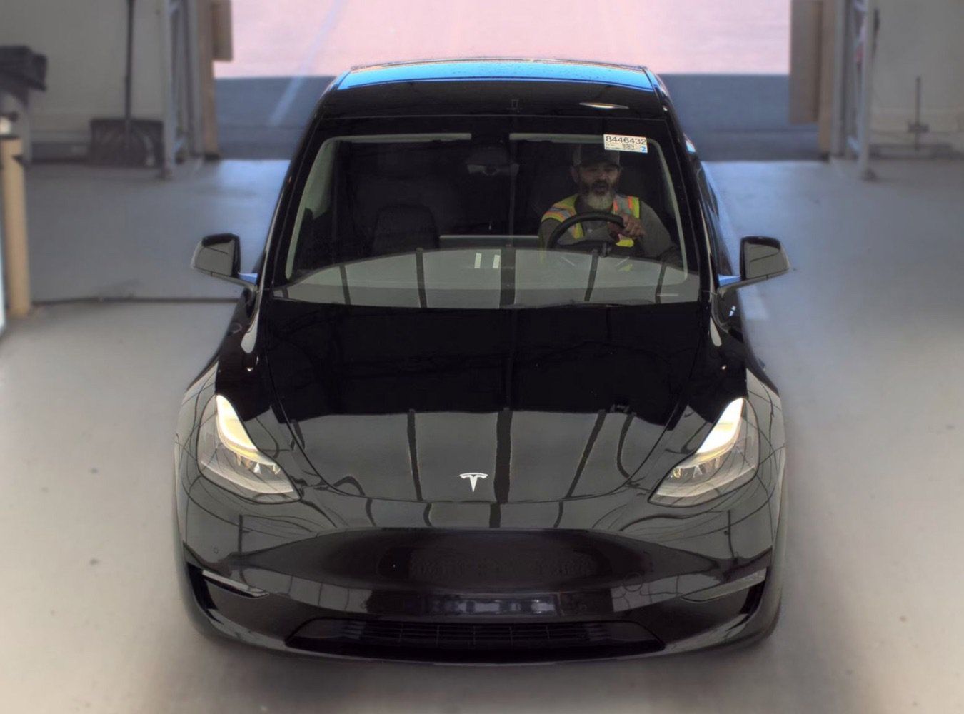 Used 2022 Tesla Model Y Performance AWD/4WD image 2