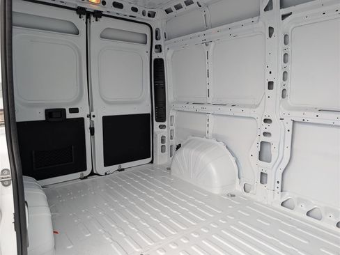 New 2026 RAM ProMaster 1500 w/ Safety Group FWD image 8