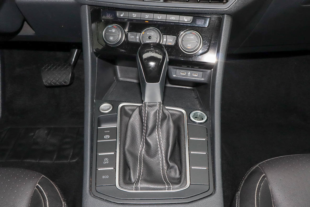 Used 2024 Volkswagen Jetta SE FWD image 11