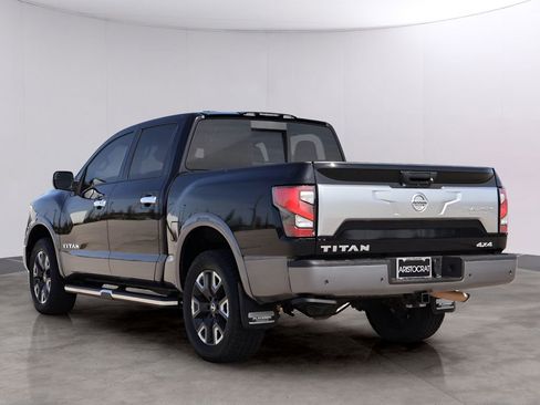 Used 2021 Nissan Titan Platinum Reserve w/ Moonroof Package image 5