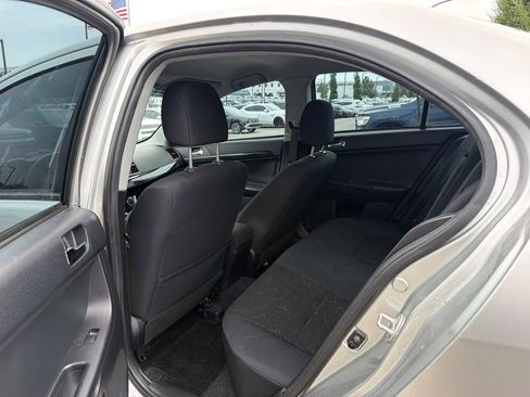 Used 2016 Mitsubishi Lancer ES FWD image 9
