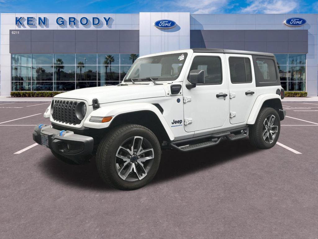 Used 2024 Jeep Wrangler Unlimited AWD/4WD image 9