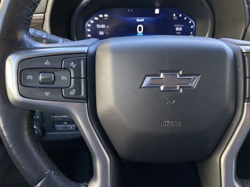 Used 2022 Chevrolet Suburban Z71 w/ Off-Road Capability Package image 16