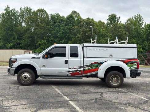 Used 2012 Ford F350 XL w/ Snow Plow Prep Pkg AWD/4WD image 5