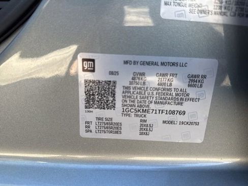 Used 2026 Chevrolet Silverado 2500 Custom w/ Custom Value Package image 26