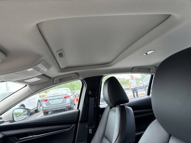 New 2026 MAZDA MAZDA3 2.5 S Sedan w/ Preferred Pkg FWD image 14