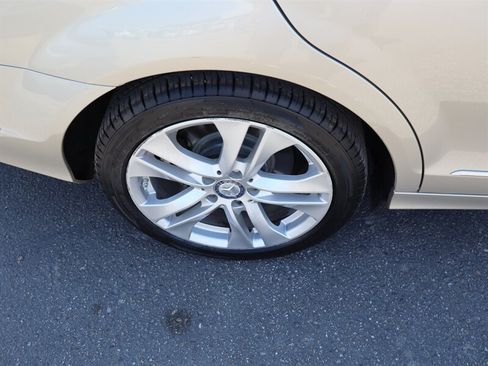 Used 2012 Mercedes-Benz C 250 Sedan image 24
