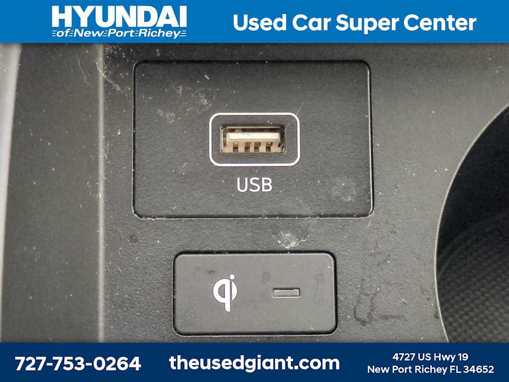 Certified 2023 Hyundai Santa Fe Calligraphy AWD/4WD image 26