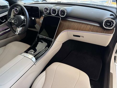 Used 2024 Mercedes-Benz CLE 300 4MATIC Coupe image 13