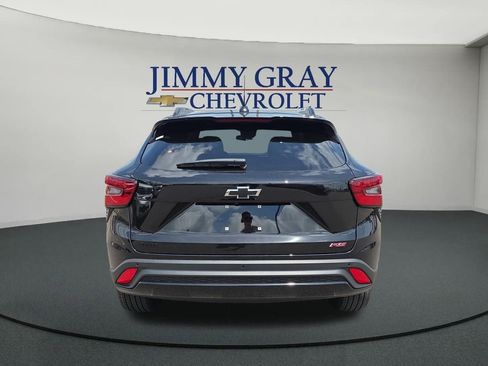 New 2026 Chevrolet Trax RS w/ Driver Confidence Package FWD image 4