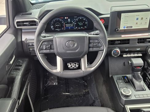 Used 2026 Toyota Tacoma TRD Sport RWD image 13