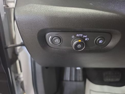 Used 2019 Chevrolet Traverse LT w/ LPO, Floor Liner Package AWD/4WD image 28