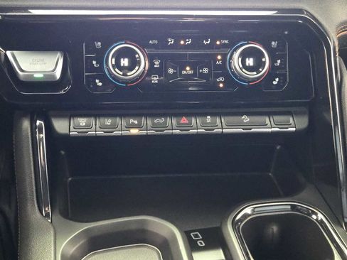 Certified 2024 GMC Sierra 2500 AT4 w/ AT4 Premium Plus Package image 19