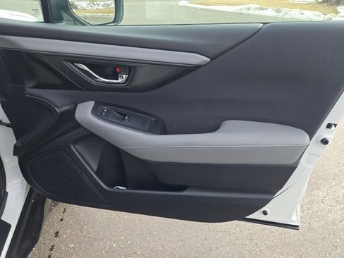 Certified 2025 Subaru Outback Premium w/ Popular Package #1A image 5