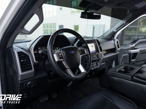 Used 2020 Ford F150 Lariat image 25
