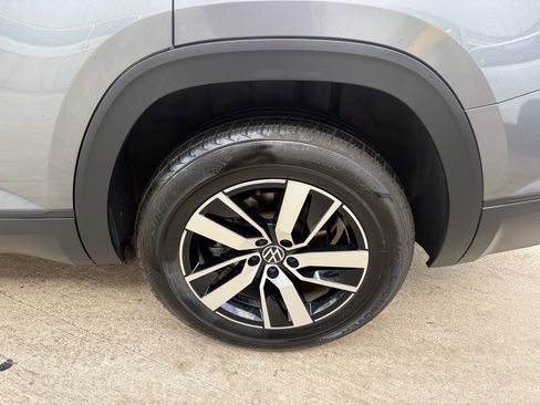 Used 2022 Volkswagen Atlas SE image 29