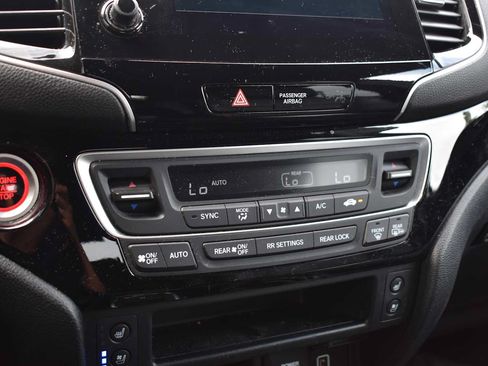 Used 2021 Honda Passport Elite image 15