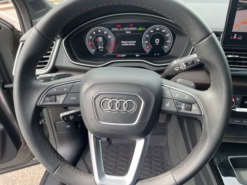 Used 2023 Audi Q5 2.0T Premium Plus w/ Premium Plus Package AWD/4WD image 17