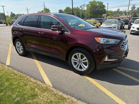 Used 2020 Ford Edge SEL w/ Convenience Package AWD/4WD image 3