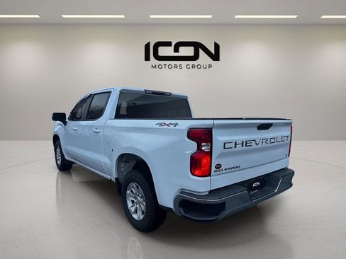 Used 2019 Chevrolet Silverado 1500 LT w/ Remote Start Package image 3