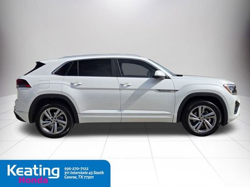 Used 2024 Volkswagen Atlas Cross Sport SEL R-Line image 9