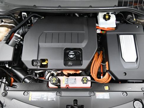 Used 2015 Chevrolet Volt w/ Enhanced Safety Package 1 image 8