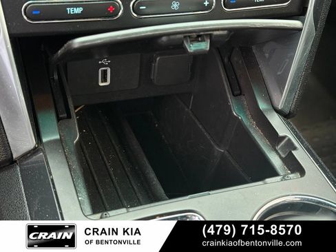 Used 2017 Ford Explorer Limited FWD image 18