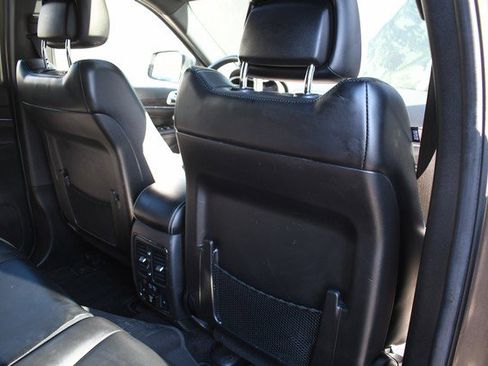 Used 2014 Jeep Grand Cherokee Limited w/ Trailer Tow Group IV image 28