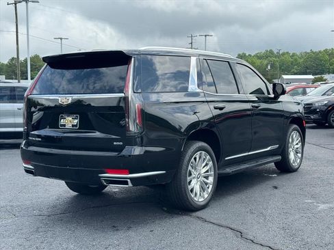 Used 2024 Cadillac Escalade Premium Luxury w/ LPO, Floor Liner Package AWD/4WD image 3