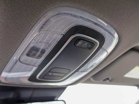 New 2026 Hyundai Elantra Sport FWD image 16