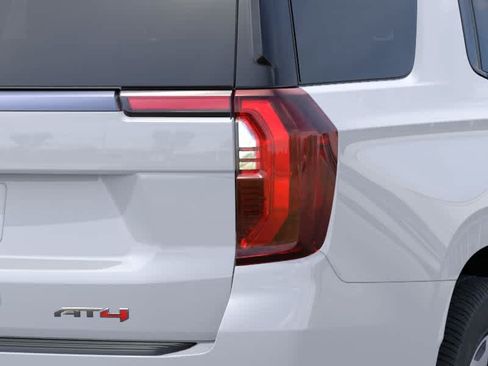 New 2026 GMC Yukon AT4 Ultimate w/ LPO, Floor Liner Package AWD/4WD image 11