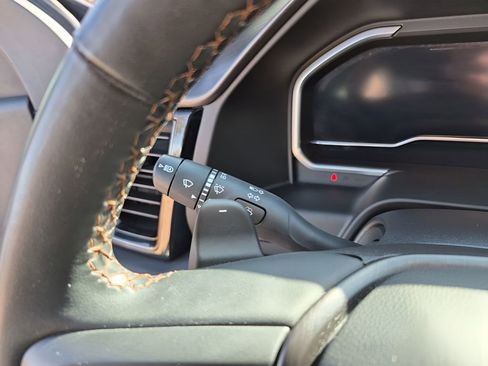 Used 2023 GMC Sierra 1500 AT4 w/ Technology Package image 35