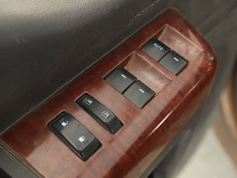 Used 2012 Ford F250 King Ranch w/ King Ranch w/Chrome Pkg image 7