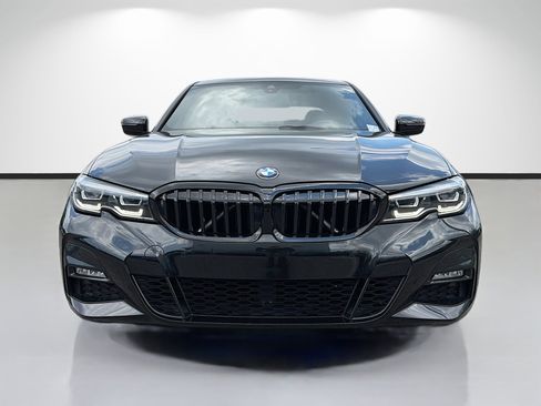 Used 2022 BMW 330i Sedan w/ M Sport Package image 8