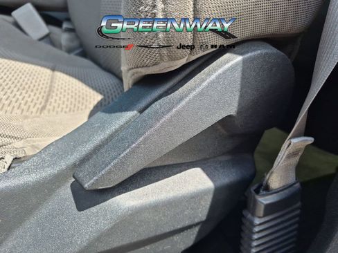 Used 2016 Ford F150 XLT RWD image 16