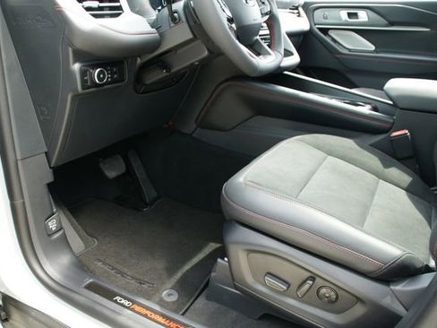 New 2026 Ford Explorer ST AWD/4WD image 17
